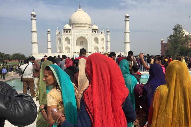 One Day Tour to Taj Mahal from Delhi by Fastest Train with Meals - Taj Mahal with a guided AC ride: what you do in about two hours