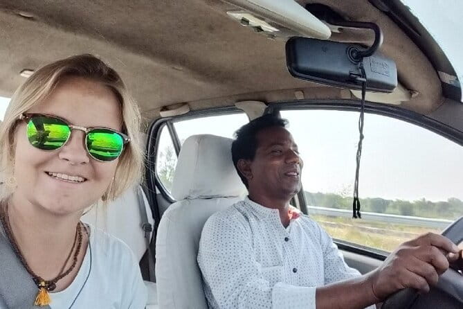 One Way Transfer From New Delhi To Agra Stress Free - What’s included in the ride (and why it matters)