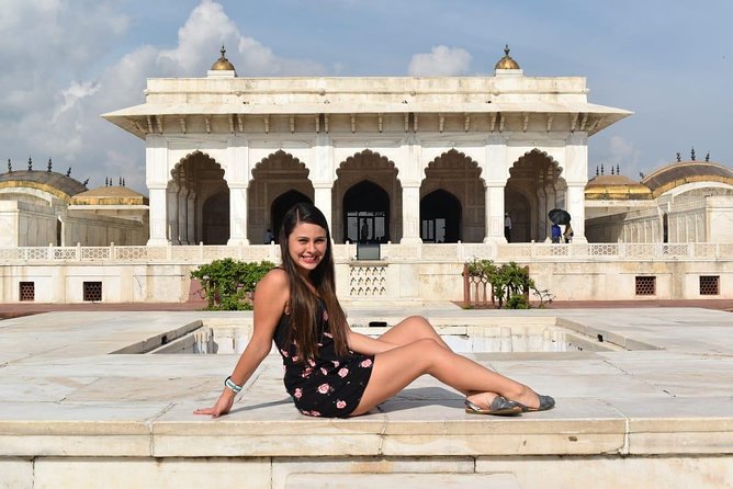 Overnight Agra/Taj Mahal Tour & Fatehpur Sikri Tour - Fatehpur Sikri day 2: Sheikh Saleem Chishti to Buland Darwaza and beyond