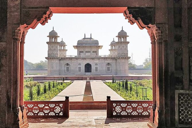 Overnight Agra Visit - Who this overnight Agra visit suits best