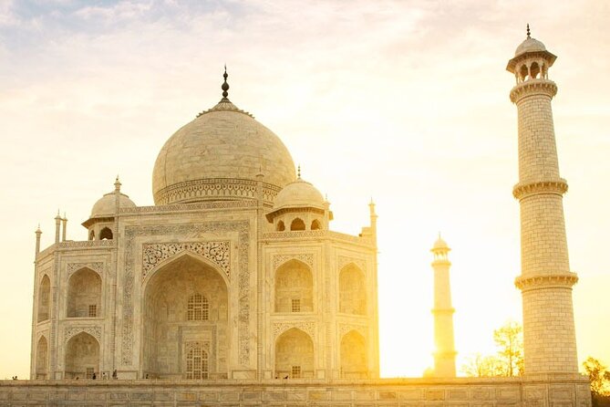 Overnight Taj Mahal Tour By car - Agra Fort: UNESCO scale and the view you came for