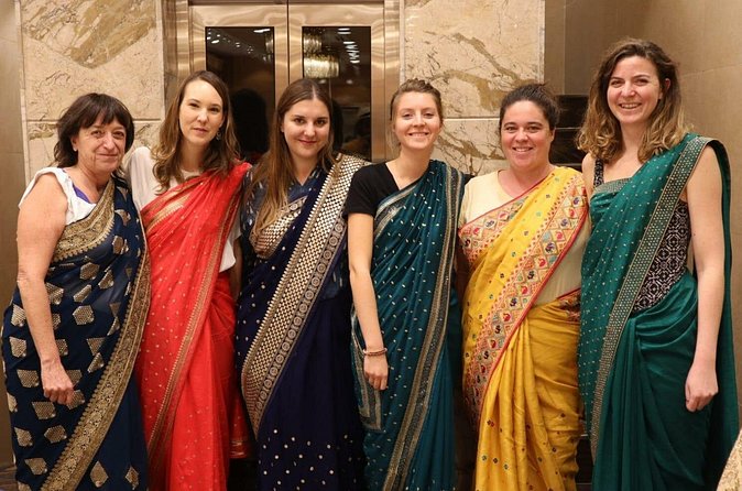 Personal Shopper Assistant in New Delhi - Tailor-Made Clothing Timing: The Part You Must Plan