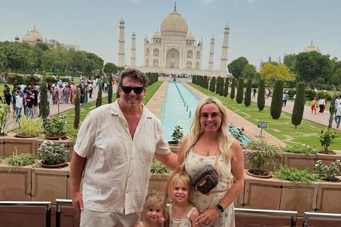 Platinum Luxury Agra Tour Taj Mahal, Agra Fort from Delhi by Car - Lunch and a 45-minute food break in Agra