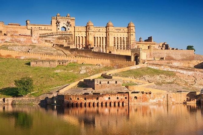 Private 04- Day Luxury Golden Triangle Tour To Agra & Jaipur From New Delhi - Fatehpur Sikri Stop: A Serious Mughal Detour Between Cities