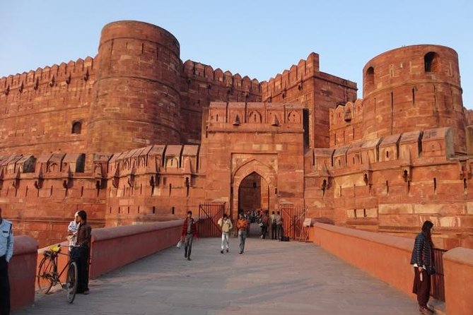 Private 2-Day Tour to The Taj Mahal and Agra from Delhi by Car - Delhi to Agra by private car: the real value is avoiding day-chaos