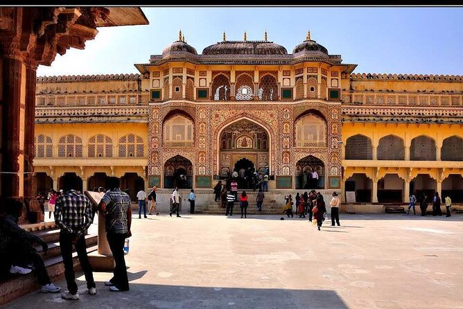 Private 3-Day Golden Triangle Tour: Delhi, Agra & Jaipur by Car - Delhi Day 1: Qutub Minar, Lotus Temple, and Old Delhi by rickshaw