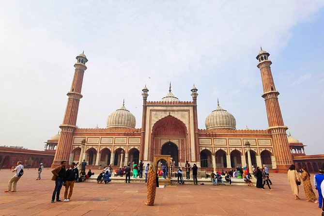 Private 7-Day India Golden Triangle Tour - Day 2: Old Delhi rickshaw ride plus Qutub Minar and Humayun’s Tomb