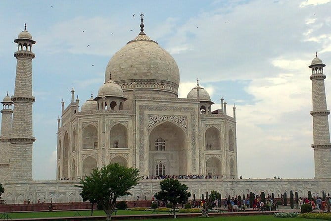 Private Agra Day Tour with Culture Walk - Why the non-stop train from Delhi to Agra changes the day