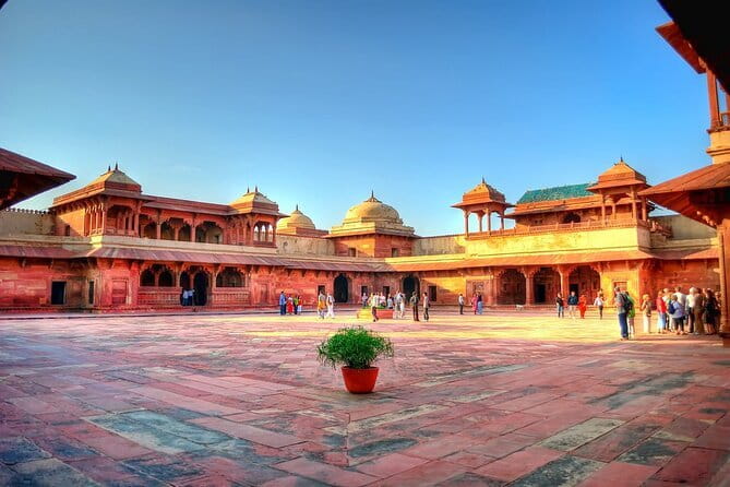 Private Agra Day Tour with Culture Walk - Agra Fort as your second act: entry ticket vs looking from outside