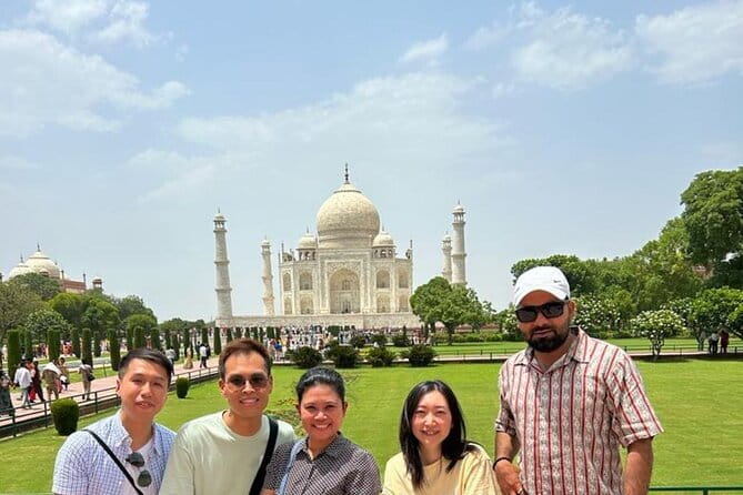 Private Agra Day Trip by Express Train -Taj Mahal & 5-Star Lunch - Getting back to Delhi by 7:30 PM: making the late train feel easy