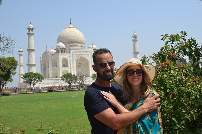 Private Agra Day Trip by Express Train -Taj Mahal & 5-Star Lunch - Your guide and driver support: clarity beats confusion