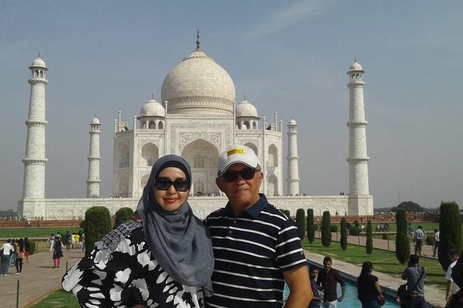 private Car and Driver for Golden Triangle Tour 4Days - Taj Mahal sunrise morning in Agra: the included ticket and the early timing