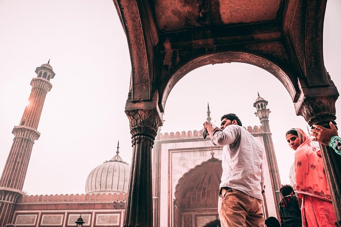 Private city tour of delhi with guide and driver - Chandni Chowk by rickshaw: street life, spices, and lunch energy