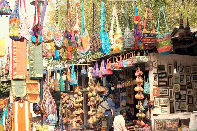 Private Custom Shopping Tour: Delhi's Bustling Markets - Key points that make this Delhi market tour worth your time