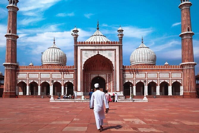 Private Customized Tour Of Old/New Delhi Spiritual Sites - Quick hits