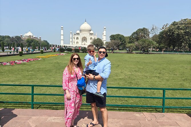 Private day tour of Taj Mahal and Agra fort by super-fast train - ALL INCLUSIVE - Key highlights at a glance
