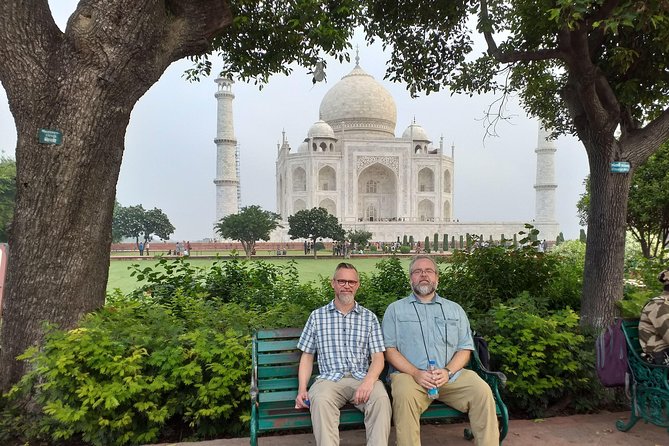 Private Day Tour of Taj Mahal by India's Fastest Train or Car - All Inclusive - Drivers, punctuality, and the small comfort wins that matter
