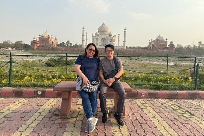 Private Day Tour to Taj Mahal and Agra fort from Delhi - Front-door pickup in an A/C car that gets you to Agra early