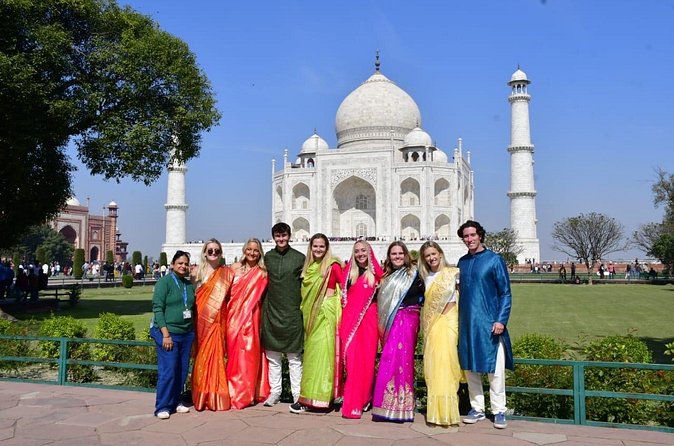 Private Day Tour to Taj Mahal and Agra fort from Delhi - Private guiding that turns famous monuments into clear stories