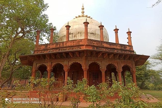 Private Day Trip To Agra Including Taj Mahal And Agra Fort - Private vehicle value: what you get for $85.60 per person