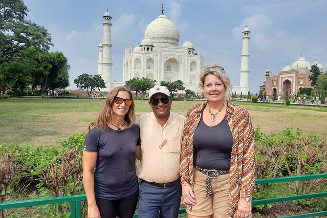 Private Day Trip to Agra with a Sunrise view of Taj Mahal - Marble art workshop: seeing the famous look from up close