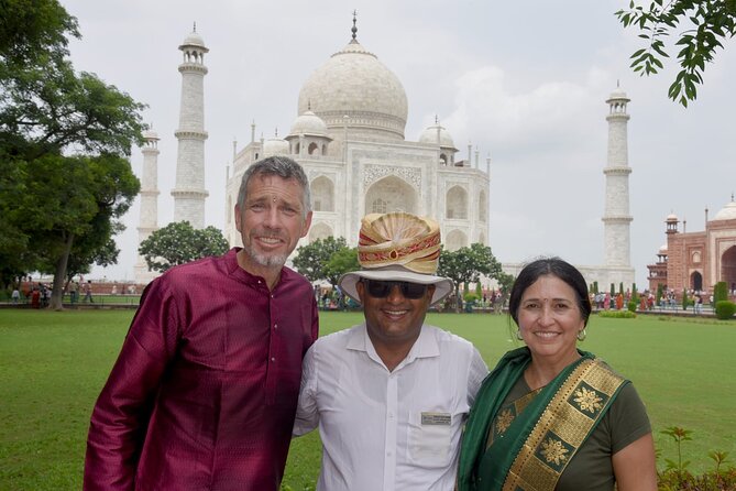 Private Day Trip to Agra with a Sunrise view of Taj Mahal - Village experience and Indian delicacies: the softer side of Agra
