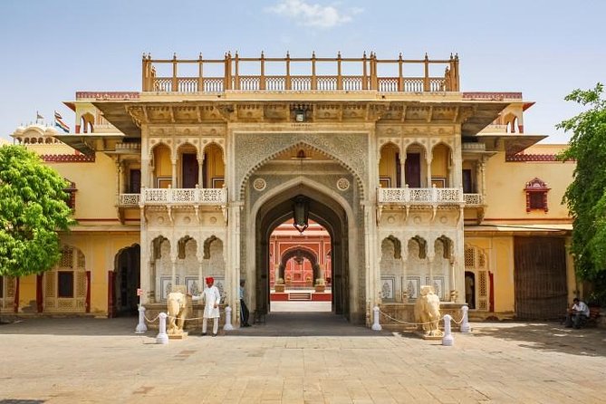 Private Day Trip to Jaipur Including Jai Mandir from Delhi - City Palace: the Rajasthani–Mughal mix you can actually see