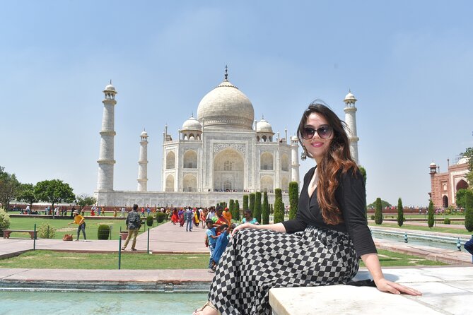 Private Day Trip to Taj Mahal by Car From Delhi - Lunch at a multicuisine restaurant: plan fuel, not a culinary quest