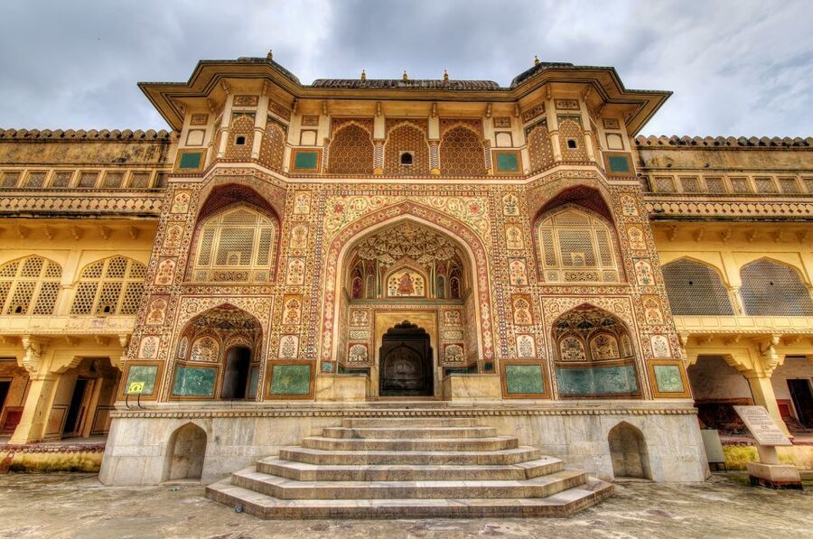 Private Full-Day Jaipur City Tour with Hotel Pick-Up & Drop - Panna Meena ka Kund and Jal Mahal: short stops with strong photo payoff