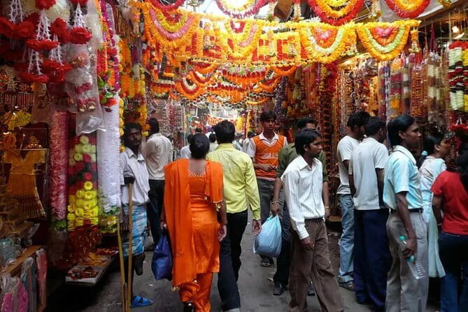 Private Full Day Old and New Delhi City Tour - Start at 9:00 with pickup, AC, and a guide who sets the pace