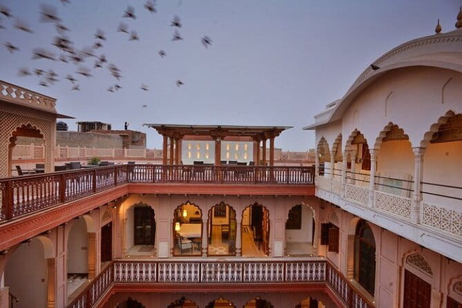 Private Full Day Old and New Delhi City Tour - Red Fort: Mughal power you can actually stand next to