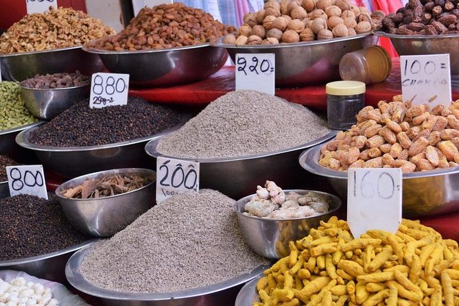Private Full Day Shopping Tour in New Delhi - How the 4–5 hour private format makes Delhi shopping feel doable