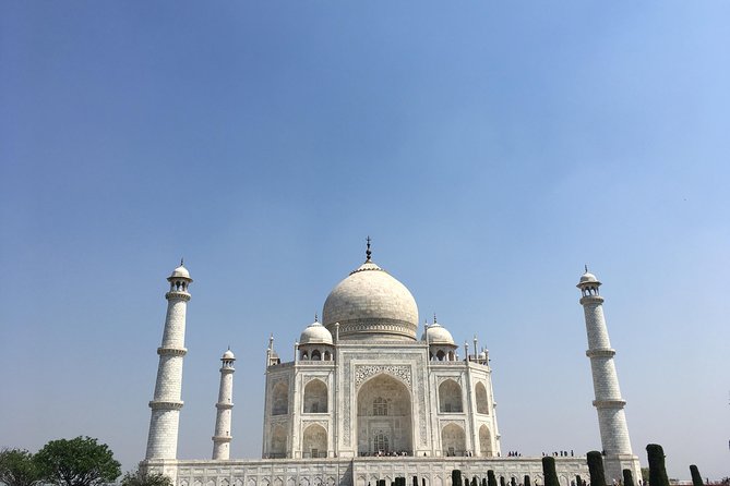 Private Full Day Taj Mahal Tour From Delhi by High Speed Gatiman Express Train - Meals on the train: breakfast and dinner reduce stress