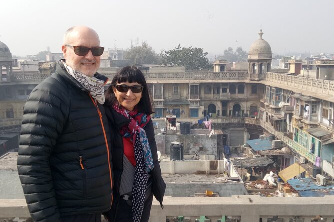 Private Full-Day Tour of Old and New Delhi - Old Delhi’s heavy hitters: Red Fort and Jama Masjid