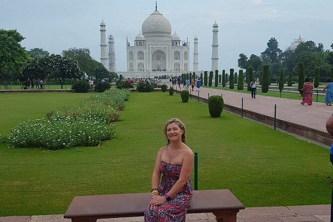 Private Full Day Tour of Taj Mahal Agra Fort & Baby Taj from Agra - Agra Fort: Red Sandstone, Big Views, and Mughal Power