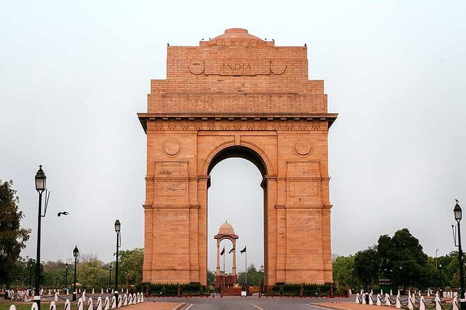 Private Golden Triangle 5 Days Delhi, Agra Jaipur By Car & guide - Day 1 in Delhi: Qutub Minar, Lotus Temple, Humayun’s Tomb, and India Gate