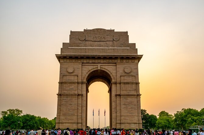 Private Golden Triangle Tour 4N/5D with Private Car and Driver - Day 1 in Delhi: Jama Masjid, Red Fort, Humayun’s Tomb, Qutub Minar