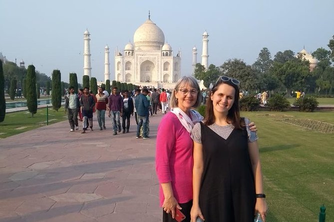 Private Golden Triangle Tour with Most Expensive 5 Star Hotels - Evening in Jaipur: Dinner With a Traditional Dance Show