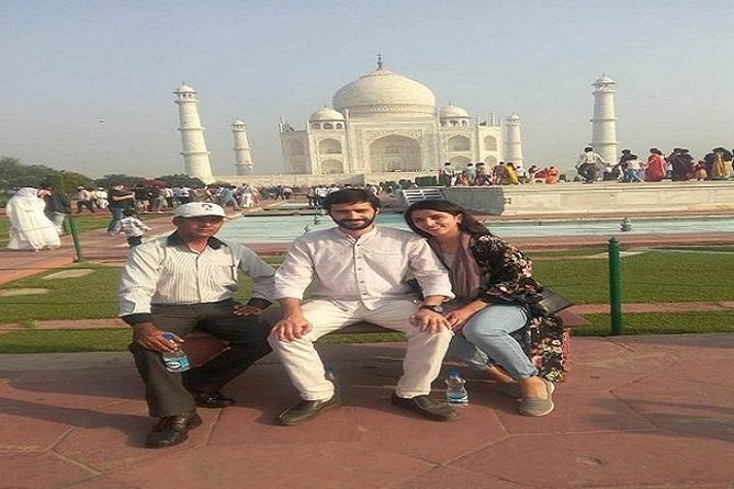 Private Golden Triangle Tour with Udaipur From Delhi - Entering Delhi: Jama Masjid, Chandni Chowk, and the tuk-tuk hit