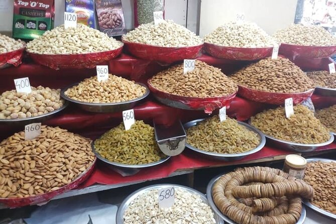 Private Half-Day Guided Shopping Tour with Transfer in Delhi - Mehar Chand and Sons: a calmer tea-and-spice specialist stop