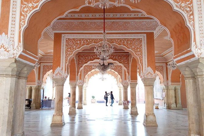 Private Jaipur City Tour from Delhi by Car - The long drive from Delhi to Jaipur: how to handle the day length