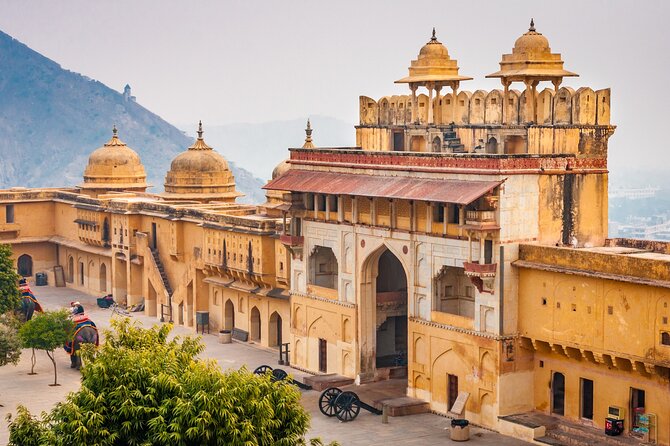 Private Jaipur Sightseeing Day Trip from Delhi - Amber Fort: the UNESCO stop you’ll build your Jaipur day around