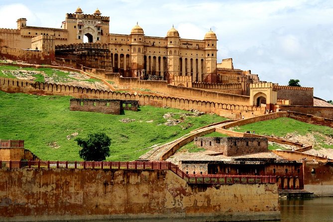 Private Jaipur Tour From Delhi - Delhi to Jaipur in a private, air-conditioned ride
