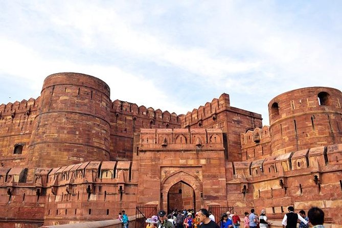 Private Luxury Delhi, Agra, Jaipur & Varanasi from Delhi - 5 Nights 6 Days Tour - Day 4 Fly to Varanasi: Landing by Airport Transfer and Taking the Ghats at Your Own Pace