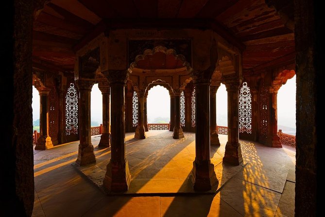 Private Luxury Delhi, Agra, Jaipur & Varanasi from Delhi - 5 Nights 6 Days Tour - Day 1 in Delhi: Qutub Minar, Humayun’s Tomb, Lotus Temple, and the Government-Core Views