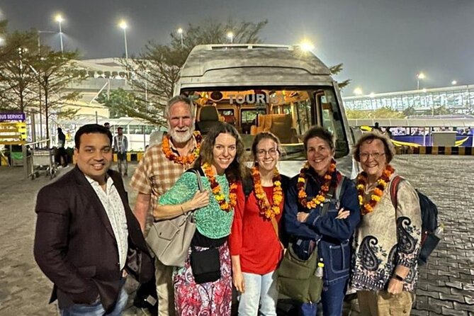 Private Luxury Golden Triangle Tour From New Delhi 03 Days - Day 1 in Delhi: Qutub Minar, Lotus Temple, and Mughal-Imperial Giants
