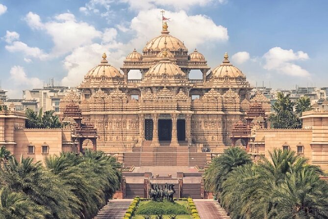 Private Old and New Delhi City Full Day or Half Day Tour - Getting oriented fast: pickup, guide meet-up, and how the day starts