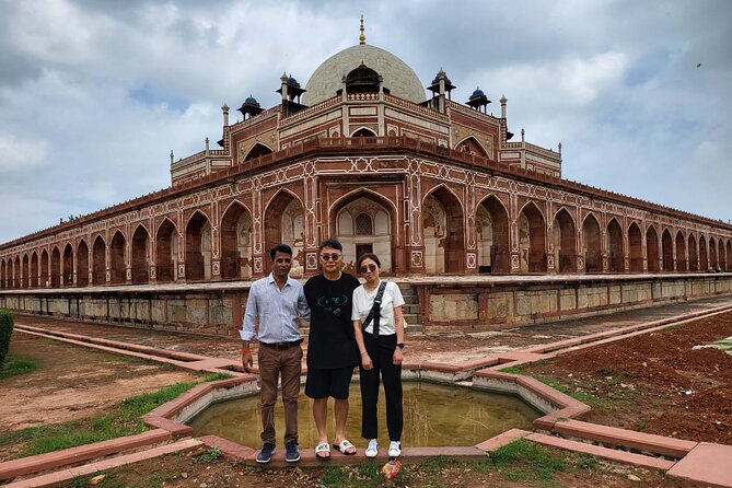 Private Old and New Delhi City Full Day or Half Day Tour - Jama Masjid: the courtyard-scale start that sets the tone (with time to walk)