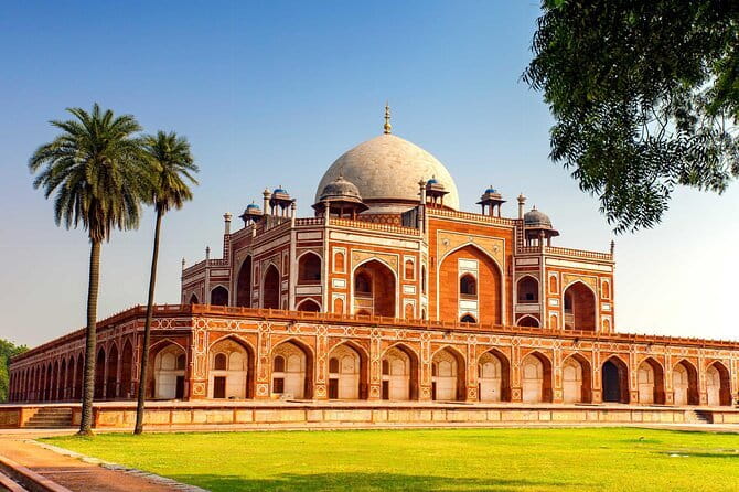 Private Old and New Delhi Full-Day Guided Tour all Inclusive - Key highlights to look for