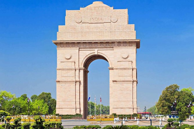 Private Old and New Delhi Full or Half-Day Guided Tour by Car - Key points worth knowing before you go